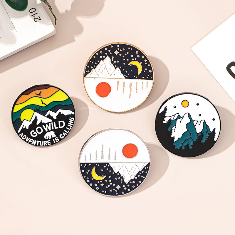 Outdoor Adventure Enamel Pins  - огляд і ціна Outdoor Adventure Friends
