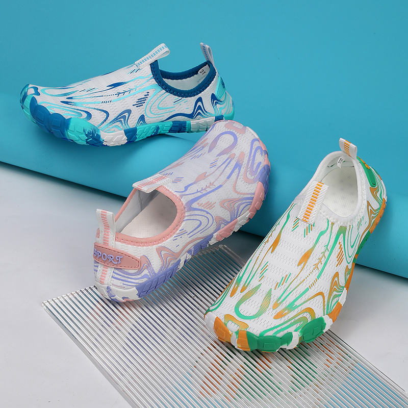 Boys Girls Aqua Shoes Kids Qui - огляд і ціна Outdoor Adventure Girl