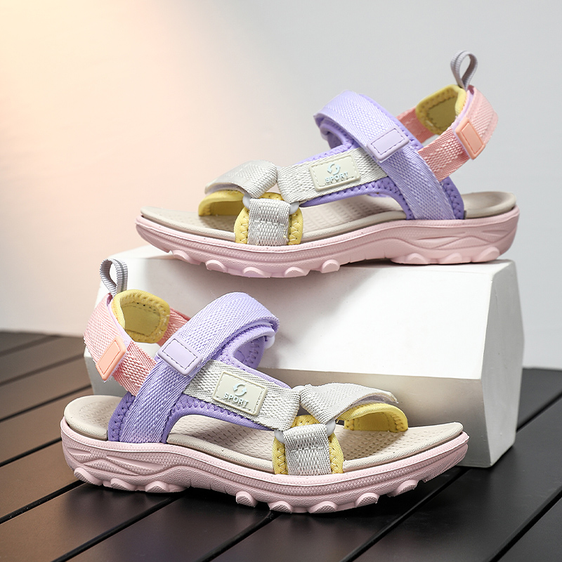 New Summer Children's Sandals  - огляд і ціна Outdoor Adventure Girl
